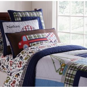 Like new Pottery Barn Kids Construction Twin sheet set w/ Matching Comforter